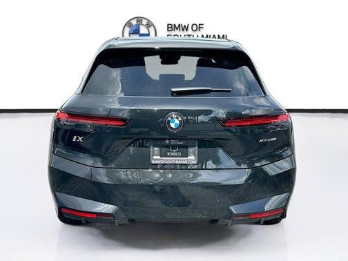 2026 BMW iX xDrive60