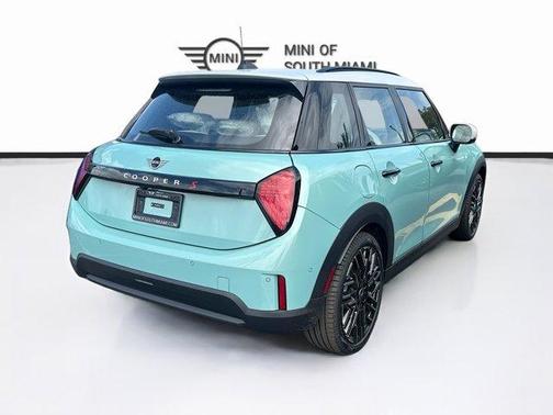 Green Metallic 2026 MINI Hardtop Cooper S