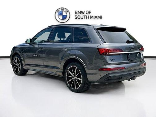 2021 Audi Q7 55 Premium Plus