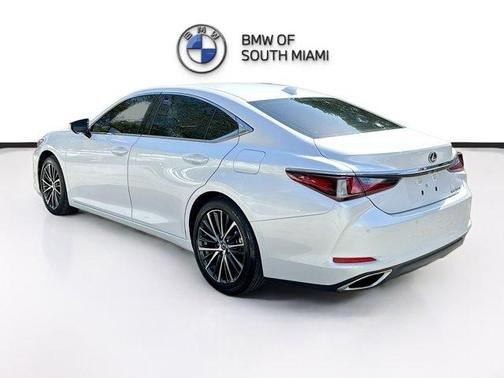 2025 Lexus ES 350 