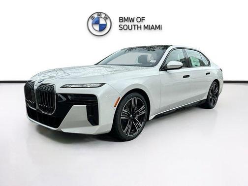 2025 BMW 760 760i xDrive