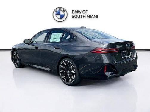 2026 BMW 530 i
