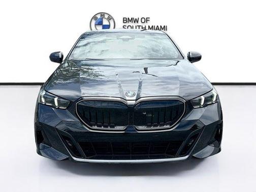 2026 BMW 530 i