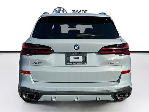 2026 BMW X5 sDrive40i