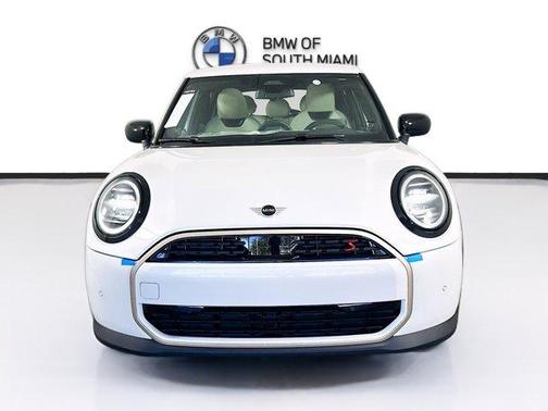 2025 MINI Hardtop Cooper