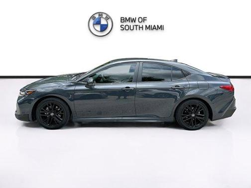 UNDERGROUND 2025 Toyota Camry SE