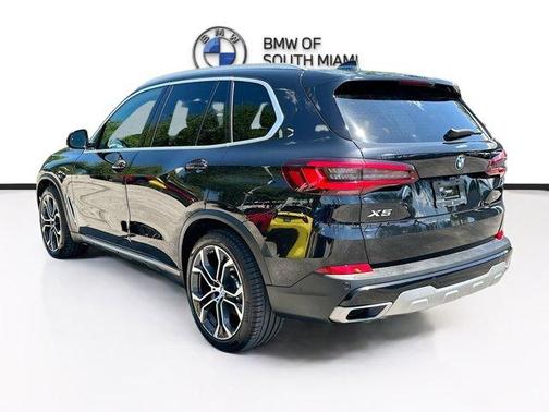 2022 BMW X5 sDrive40i