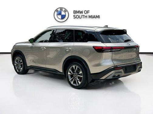 2022 INFINITI QX60 Luxe