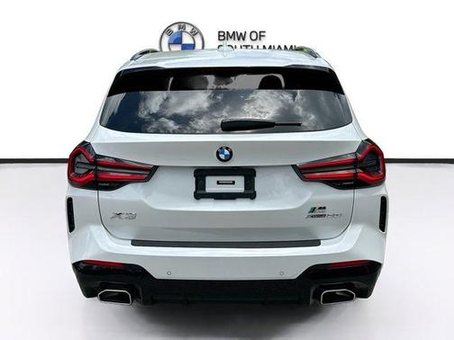Mineral White Metallic 2022 BMW X3 xDrive30i