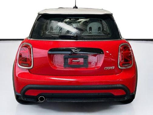 2023 MINI Hardtop Cooper Classic