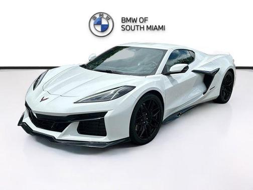 Arctic White 2024 Chevrolet Corvette Z06