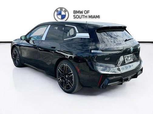 2026 BMW iX M70
