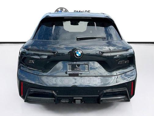 2026 BMW iX M70