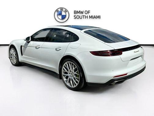 2020 Porsche Panamera 4