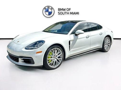 2020 Porsche Panamera 4