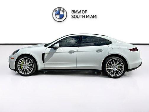 2020 Porsche Panamera 4