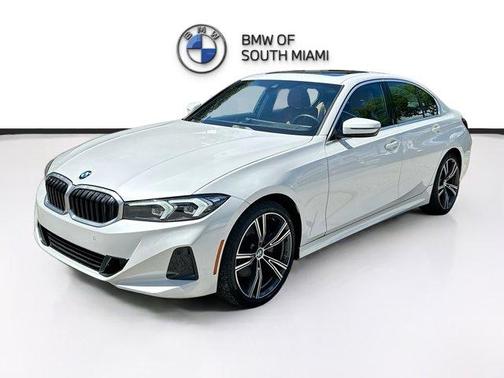 Mineral White Metallic 2024 BMW 330 i
