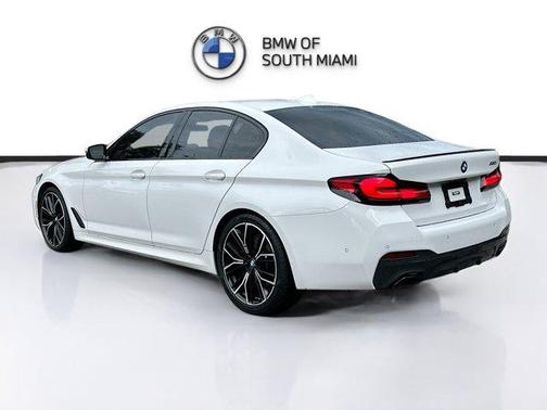 2023 BMW 530 i