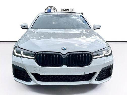 2023 BMW 530 i