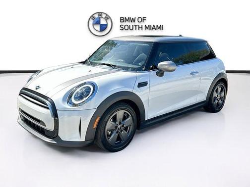 2024 MINI Hardtop Cooper