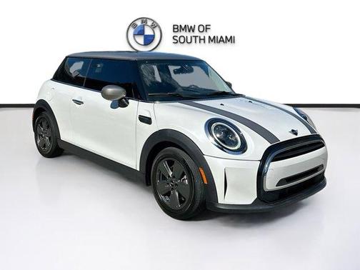 2024 MINI Hardtop Cooper