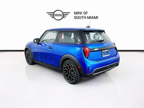 2025 MINI Hardtop Cooper