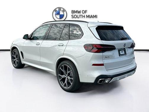2026 BMW X5 sDrive40i