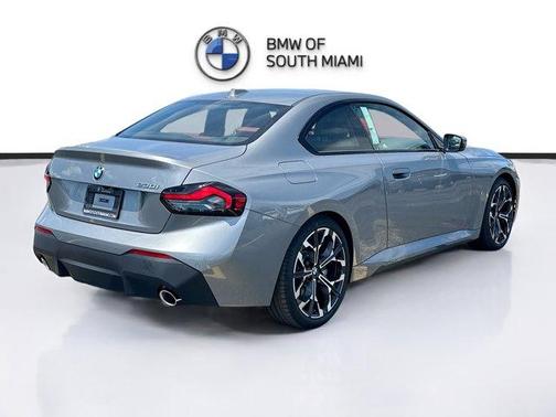 2025 BMW 230 i