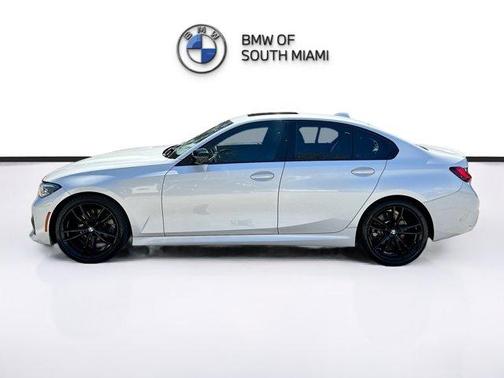 2022 BMW 330 i