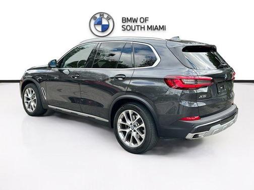 2023 BMW X5 sDrive40i