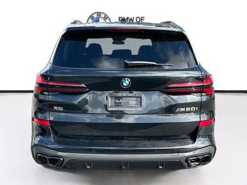 Black Sapphire Metallic 2026 BMW X5 M60i