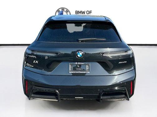 2026 BMW iX xDrive45