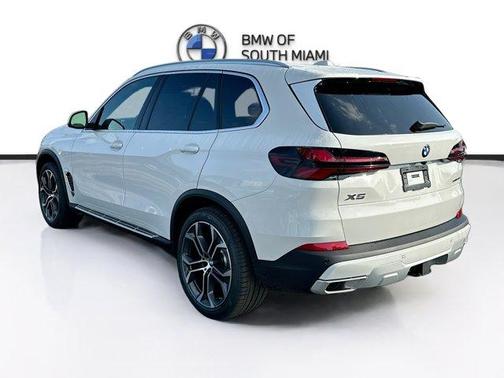 2026 BMW X5 sDrive40i