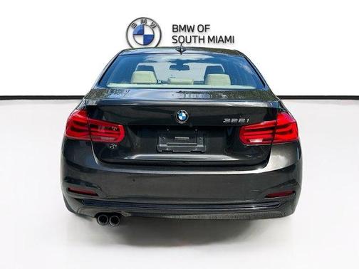 2016 BMW 328 i
