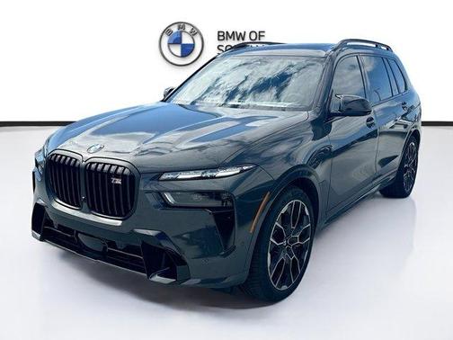 2025 BMW X7 M60i