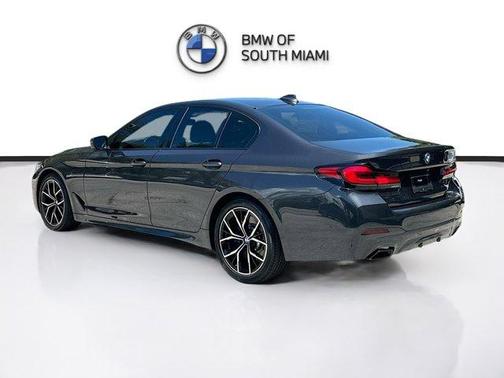 2022 BMW 540 i
