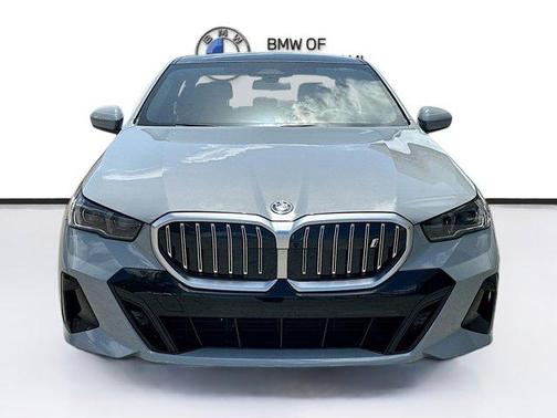 2025 BMW i5 eDrive40