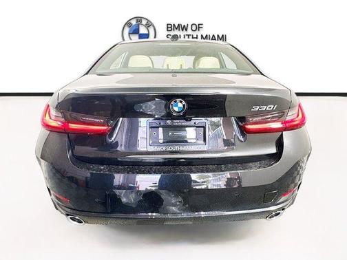 2025 BMW 330 i