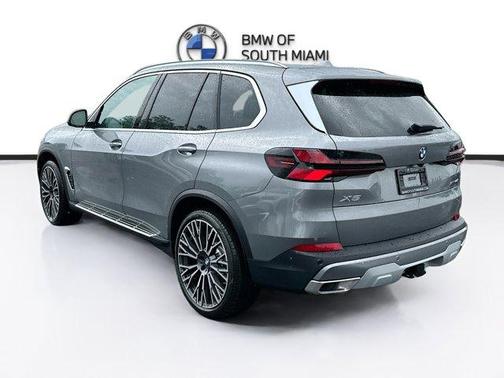 Gray Metallic 2026 BMW X5 sDrive40i