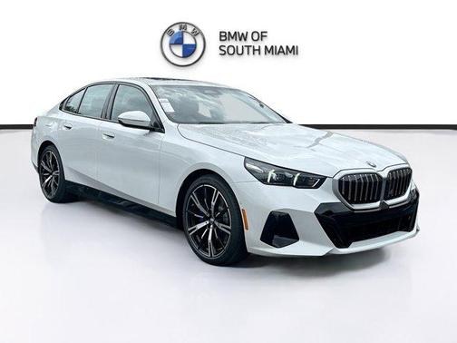 2026 BMW 530 i