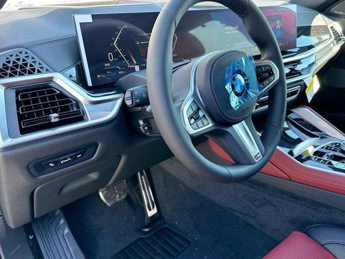 2026 BMW X6 xDrive40i