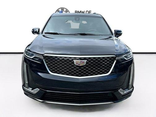 2022 Cadillac XT6 Luxury FWD