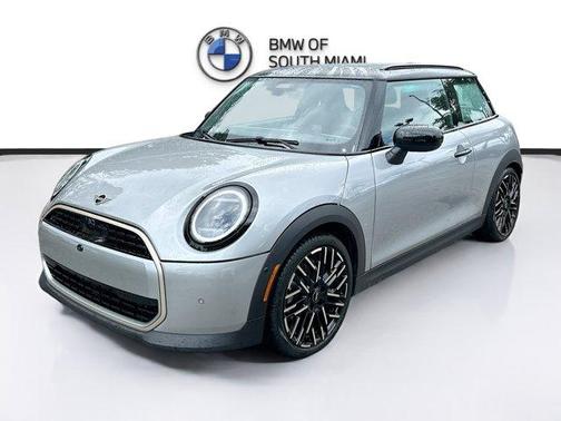 Silver 2025 MINI Hardtop ICONIC