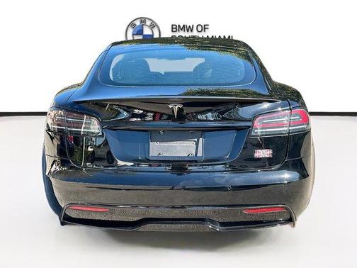 2022 Tesla Model S Plaid
