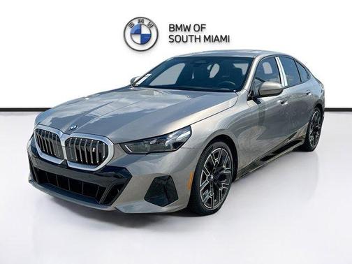 Gray Metallic 2026 BMW i5 eDrive40