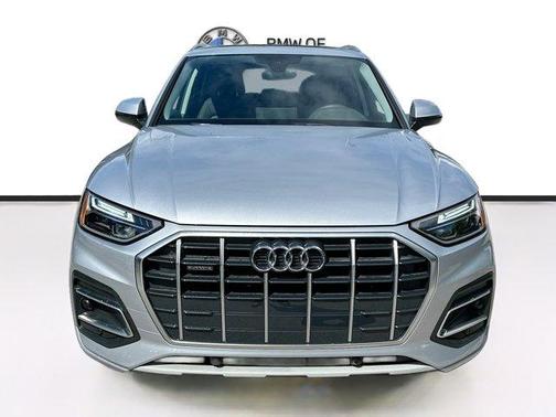2023 Audi Q5 40 Premium