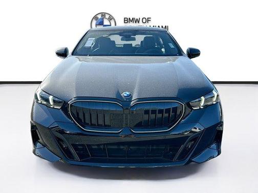 2026 BMW 540 i xDrive