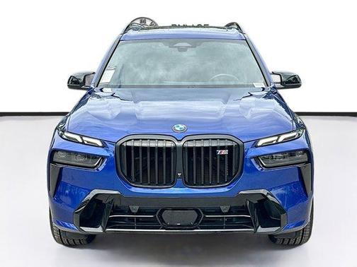 2024 BMW X7 M60i