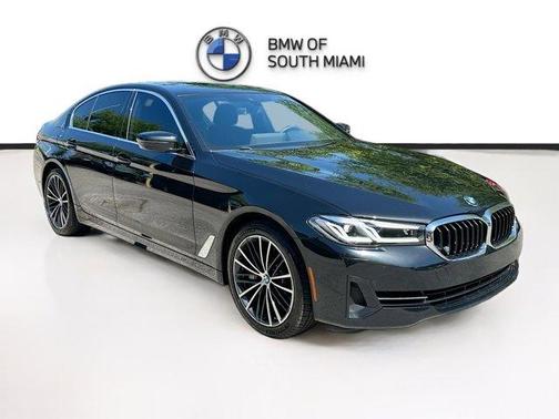 Black Sapphire Metallic 2023 BMW 540 i