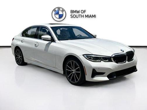 2019 BMW 330 i